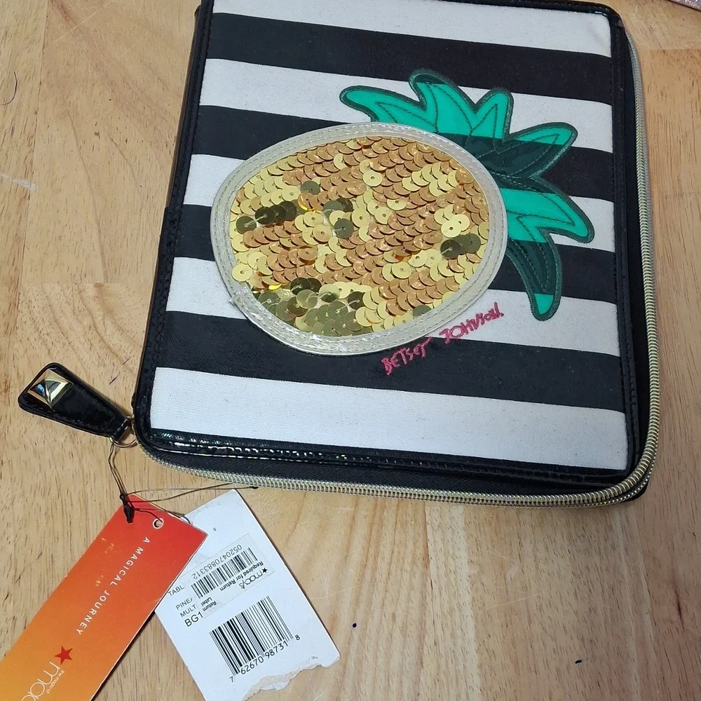 Betsy Johnson Pineapple Sequin Tablet holder